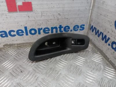 panel mando ventana trasera rh 238295 para FIAT 500 X (334) 1.4 16V TURBO CAT 2014 Foto 1 de 2
