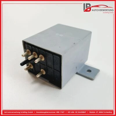 MERCEDES BENZ 190 W201 Centralina gancio di traino relè 2018200205 58218002 - Immagine 1 di 3