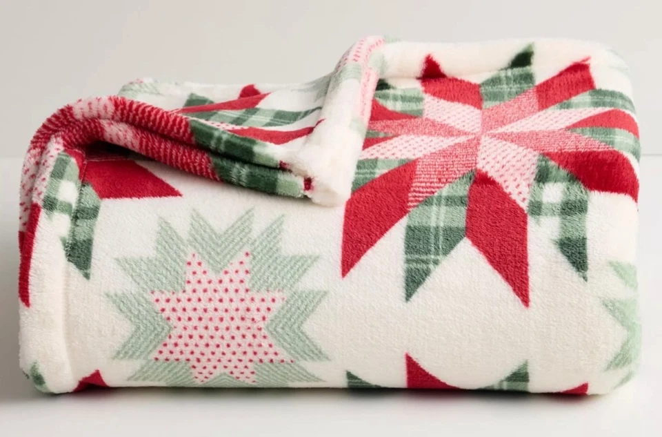 Holiday Star Patchwork Soft Plush Throw Blanket 5' x 6 ft - The Big One -New - Image 1 of 1