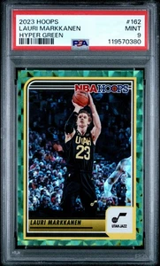 Cerchi NBA 2023-24 - Lauri Markkanen #162 Hyper Green 09/25 PSA9 - Foto 1 di 2
