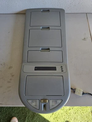 2004-2012 Nissan Titan Armada QX56 Overhead Roof Console Dome Light OEM - Image 1 of 4