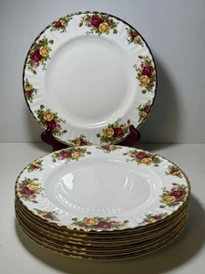 Royal Albert Old Country Roses Dinner Plates w/Gold Rim - Set of 8 - 10 3/8" W - Picture 1 of 8