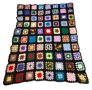 Vintage Granny Square Afghan Wohndecke 50” x 40” schwarz bunt - Bild 1 von 5