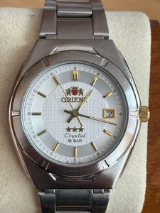 Reloj Hombre Orient Three Star UN59-C3 Cristal Cuarzo Probado Solo Cuerpo Funcionando - Imagen 1 de 8