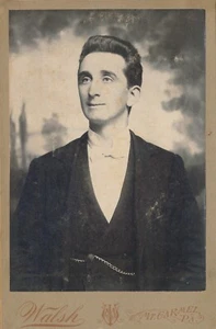 Cabinet Card Antique Photo Unique Handsome Man Dark Hair Walsh Mount Carmel PA - Picture 1 of 5