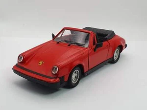 Porsche 911 SC Polistil 1/25 - Foto 1 di 5