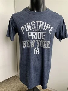 *NWOT* New York Yankees Pinstripe Pride men’s navy blue T-shirt Fanatics - Picture 1 of 3