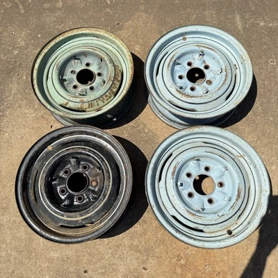 Juego de 4 ruedas Chevrolet Stock 1949 1950 1951 1952 15x5 Chevy cupé sedán bomba Foto 1 de 4