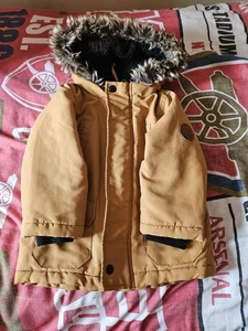 Boys Tan Coat With Fur Hood From Tu Clothing Age 2-3 - Picture 1 of 10