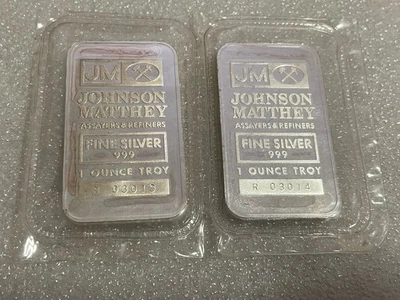 Rare! Lot Of 2 “R” Prefix JM 1 Oz Silver Bars In Plastic-Consecutive Serial#’s - Image 1 of 4