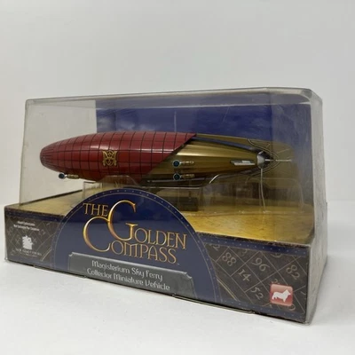 Figura de coleccionista de vehículos en miniatura The Golden Compass Magisterium Sky Ferry rara Foto 1 de 4