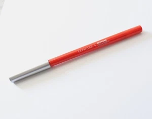 RARA matita occhi Sephora + Pantone universe TANGERINE TANGO TWIST EYELINER FL TAGLIA - Foto 1 di 4