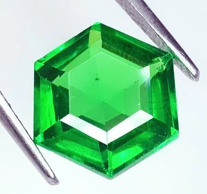 Natural Tsavorite Garnet Certified Loose Gemstone 9.42 Ct Hexagon Cut Garnet gem - Picture 1 of 10