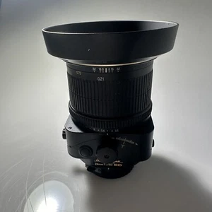 Nikon PC-E Nikkor 24mm 1:3.5D ED - Picture 1 of 19