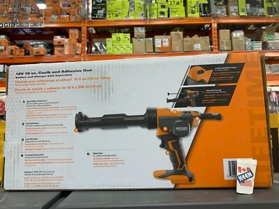 RIDGID CANADA 18V Cordless 10 oz. Caulk Gun and Adhesive Gun (TOOL ONLY) - Image 1 of 4