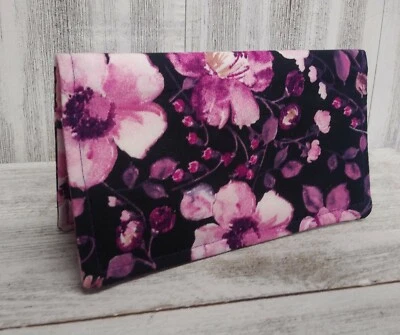 FUNDA CHEQUERA Documento Cupón Organizador Tela Rosas Rosa Fucsia Hecho en EE. UU. Foto 1 de 4