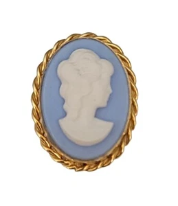 Carla 1-20 12k GF Blue Reaon Cameo Brooch Pendant, Signed - Picture 1 of 9