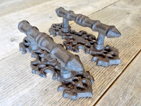 2 Handles Cast Iron Antique Style FANCY Barn Gate Pull Shed Door Handles Pulls Cover