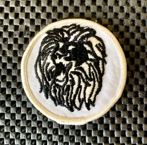 LION EMBROIDERED SEW ON PATCH WILDLIFE ZOO 2 3/4" NOS - Picture 1 of 2
