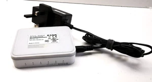 D-Link go-sw-5g 5 Port Gigabit Ethernet Switch with Power Supply - Picture 1 of 2
