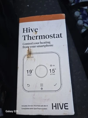 Hive Thermostat  3rd Gen Hive With Hub Wi-fi Compatible With Open Therm Boilers - Image 1 of 4