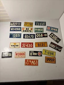 Lote de 21 matrículas de bicicleta de metal miniatura de General Mills de colección de la década de 1950 - Imagen 1 de 7