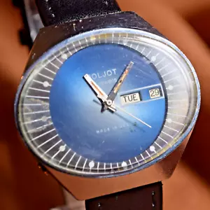 Vintage Wrist Watch POLJOT Stadium Fish Eye Calendar Soviet Mechanical Watch - Picture 1 of 12