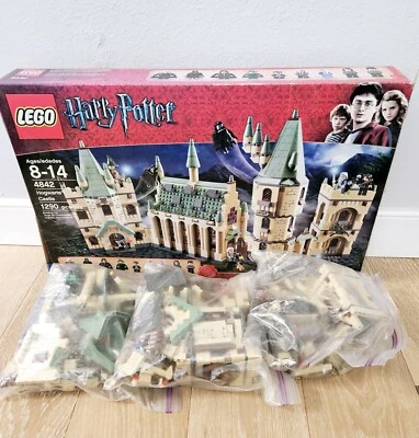 Lego Harry Potter Castillo de Hogwarts 4842 Desmontado en Caja Original  Foto 1 de 4