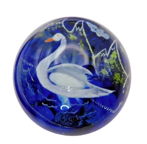 Vtg Wilkerson Studio Art Glass Paperweight Swan Mountains Signed 1999 Magnum - Picture 1 of 5