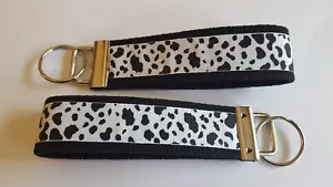 Cow Print 6" Key chain Key Fob Key Ring Wrist Strap Gift Animals Zoo Farm Moo - Picture 1 of 1