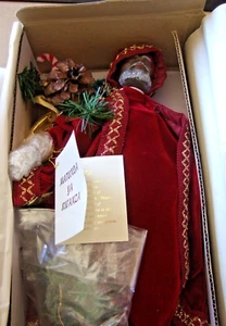 NEW  MATUNDA YA KWANZA DOLL  KWANZAA FATHER SANTA CHRISTMAS  AA/BLACK  CMS  COA - Picture 1 of 13