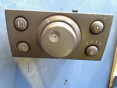 Lichtschalter Opel Y22DTR 9185881 30730320 C Vectra 2.2 DTI Caravan - Bild 1 von 3