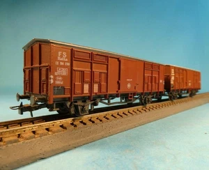 ROCO  H0 ITALIAN RAILWAYS  FS  FREIGHT CARS - 2 FROM THE 1980s - Picture 1 of 8