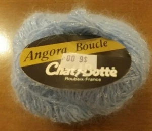 Vintage Chat Botte Angora Boucle yarn 40% ANGORA Made in France Baby Blue & silv - Picture 1 of 2
