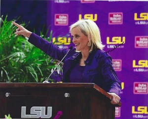 KIM MULKEY Signed 8.5 x 11 Photo Signed REPRINT Basketball LSU TIGERS Coach - Picture 1 of 1