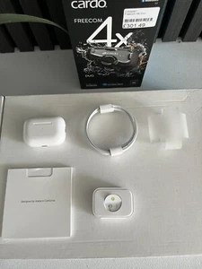 Apple AirPods Pro (2. generacji 2022) Wymienne etui tylko a2700 ⭐⭐⭐⭐⭐⭐ - Zdjęcie 1 z 4
