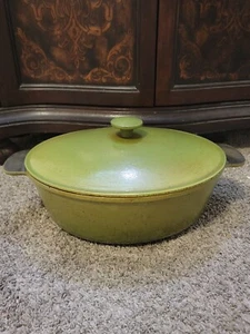 Enameled Green Cast Iron 5qt Oval Dutch Oven Pot & Lid Retro made n France 20538 - Picture 1 of 9