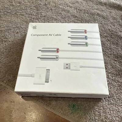 Apple Component AV Cable MC917ZM/A for iPhone, iPod, iPad  - Image 1 of 4