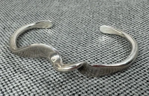 Bracciale Vintage Nativi Americani Argento Sterling Twist Navajo R Twinhorse Piccolo - Foto 1 di 5
