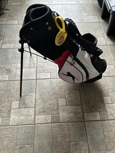 Slazenger Ikon Junior Starter Golf Set Ages 6-8 with Stand Bag and 6 Clubs - Picture 1 of 10