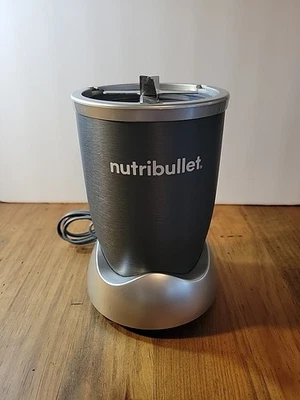 Nutribullet Personal Blender NB-WL088D-22 Parts - Base & Blade Only - Image 1 of 4