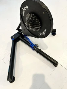Wahoo KICKR Smart Trainer Used Good Condition - Picture 1 of 8