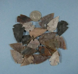 ARROWHEAD SPEARHEAD LOT COLLECTION & OLD VINTAGE 1935-s BUFFALO NICKEL - Picture 1 of 1