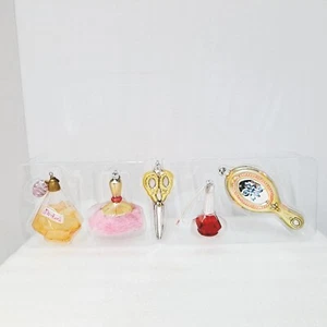Set 5 Abt 56 Glas Weihnachtsschmuck Schönheitssalon Nagellackschere 2001  - Bild 1 von 9