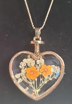 Новый сердце формы высушенный цветок кристалл стекла подвеска ожерелье золотистый - Изображение 1 из 4