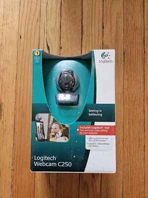 Logitech C250 Webcam USB 1.3MP photos Built-in Microphone Camera - Image 1 of 3