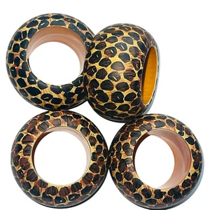 Set anello tovagliolo legno quattro ghepardi dipinti stampa animali safari giungla gatto grosso - Foto 1 di 7