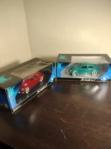 Lot of 2: Solido Prestige 1:18 Volkswagen Beetle Red and Green France - Picture 1 of 21