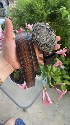 Hoosier de latón Indiana State Seal Indy Western Cowboy años 70 hebilla de cinturón vintage Foto 1 de 4