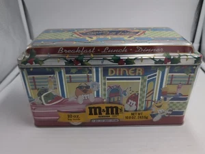 Lata de comedor vintage M&Ms 1996 "abierta 24 horas" sellada de fábrica con caramelos en el interior - Imagen 1 de 10